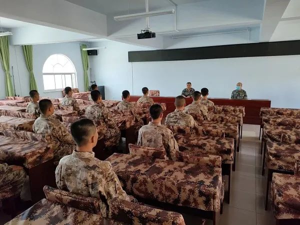 和林格爾縣歡送新兵入營(yíng)